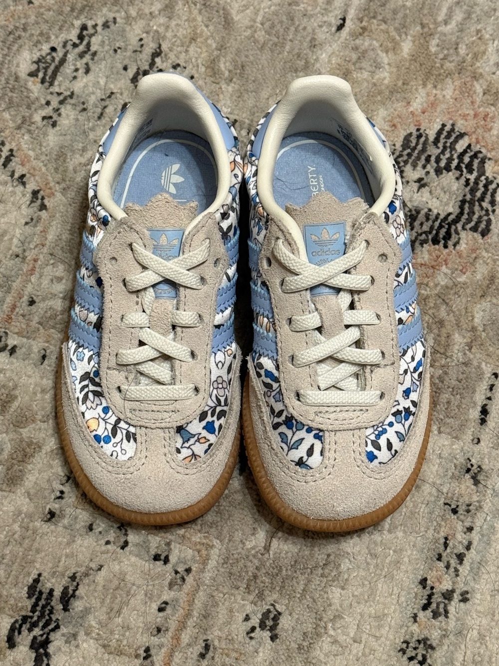 adidas toddler liberty Floral Sneakers in Light Blue